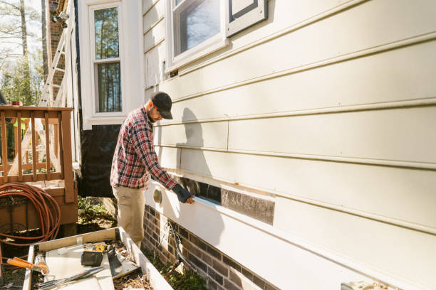 Trusted Emergency Siding Repair service in Forest, OH - Creative Siding